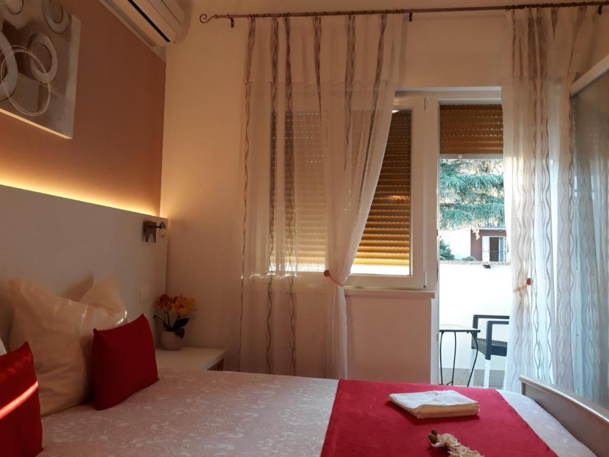 Apartment Matea Rovinj Exterior photo